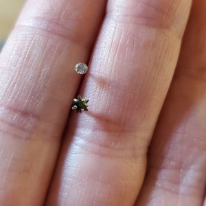 Black star Rhinestone nose studs🌻